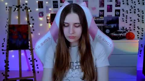 Snapshot of alicecharmy chatting on October 23, 5:40 am alicecharmy online show from October 23, 5:40 am