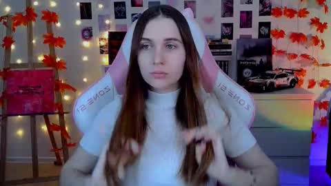 Snapshot of alicecharmy chatting on November 1, 6:15 am alicecharmy online show from November 1, 6:15 am