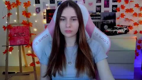 Snapshot of alicecharmy chatting on November 16, 7:25 am alicecharmy online show from November 16, 7:25 am