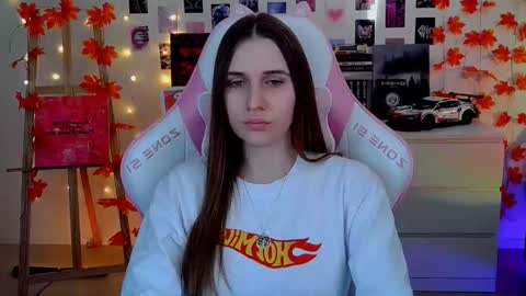 Snapshot of alicecharmy chatting on November 20, 7:08 am alicecharmy online show from November 20, 7:08 am