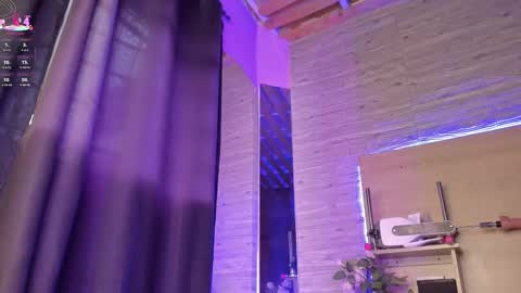 Alice  online show from February 12, 12:22 pm