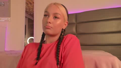 Alice  online show from October 16, 11:00 am