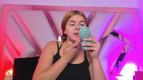 AliceCruz online show from July 4, 4:57 pm