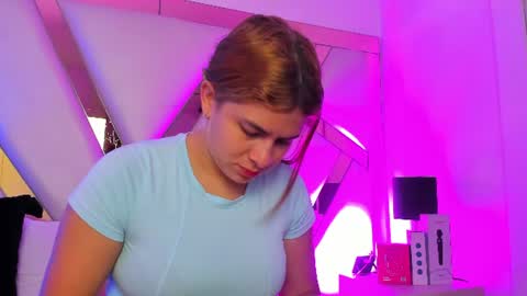 AliceCruz online show from July 6, 12:02 pm