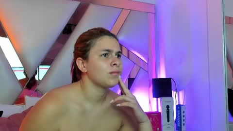 AliceCruz online show from July 19, 5:49 pm
