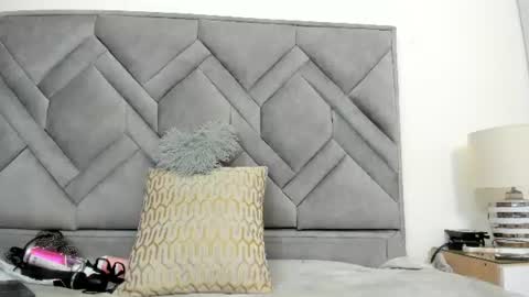 Alicee online show from July 23, 1:42 pm