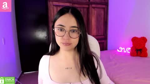 Aliceee  ..   97YP9VWGZHrefnav wishlist lists 1 online show from July 14, 7:08 pm