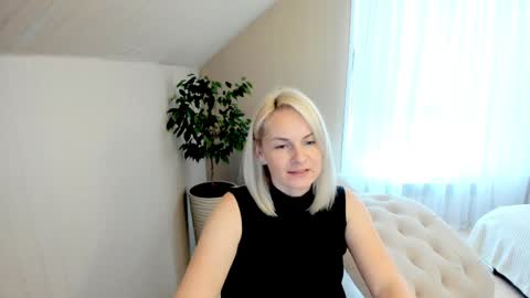 Alicee online show from December 9, 10:11 am