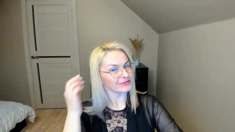 Alicee online show from February 26, 7:27 pm
