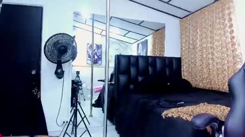 alicee online show from June 13, 9:13 pm