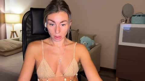 Daniella online show from June 24, 3:16 am