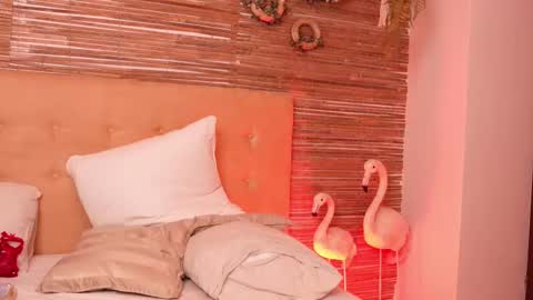 Snapshot of alicehadley chatting on January 22, 8:18 am AliceHadley online show from January 22, 8:18 am