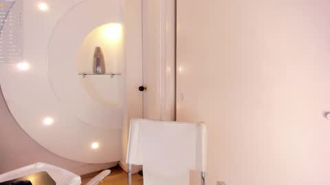 Alice  online show from December 27, 4:15 am