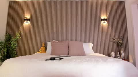 Alice  online show from October 17, 4:26 am