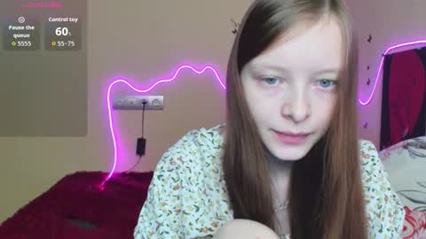 Alie online show from October 22, 3:18 am