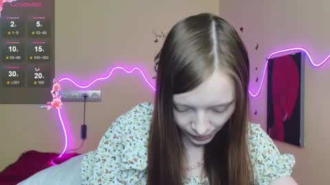 Alie online show from October 26, 3:12 am