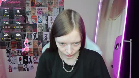 Alie online show from November 21, 3:16 am