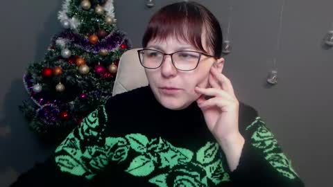 AliceInks online show from December 21, 6:53 am