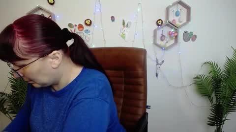 AliceInks online show from March 29, 6:24 am