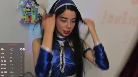 Alicekingdom online show from October 26, 12:05 am