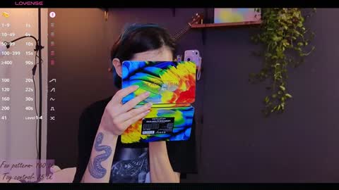 Alice  vacation  online show from December 17, 4:53 pm