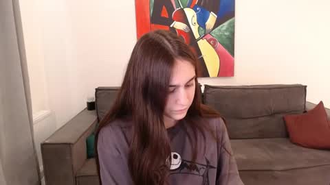 alicekollt online show from February 14, 6:40 pm