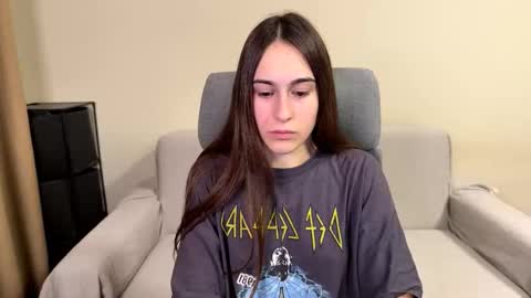 alicekollt online show from March 3, 8:59 pm