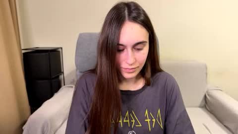 alicekollt online show from March 24, 10:15 pm