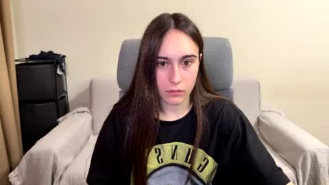 alicekollt online show from June 11, 8:51 pm