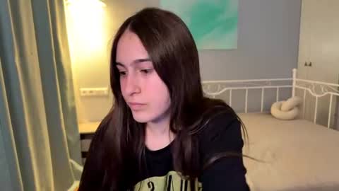 alicekollt online show from June 15, 5:59 pm