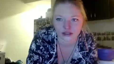 Snapshot of alicelakatana chatting on February 20, 6:35 pm AliceLaKatana online show from February 20, 6:35 pm