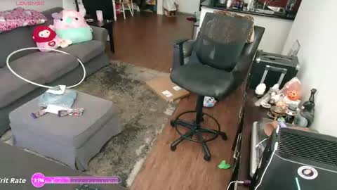 Snapshot of aliceliddell710 chatting on February 19, 5:20 pm Alice Liddell online show from February 19, 5:20 pm