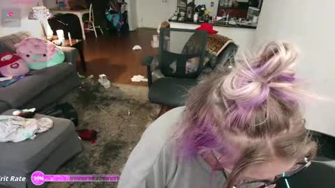Snapshot of aliceliddell710 chatting on March 5, 5:31 pm Alice Liddell online show from March 5, 5:31 pm