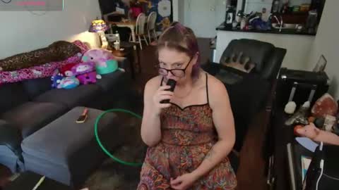 Snapshot of aliceliddell710 chatting on March 19, 4:22 pm Alice Liddell online show from March 19, 4:22 pm