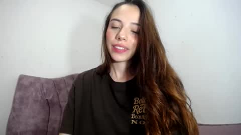 Snapshot of alicemary_533 chatting on June 9, 12:55 am Your Alice online show from June 9, 12:55 am