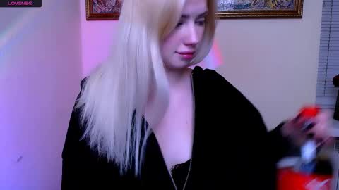 Alice online show from February 5, 1:49 pm