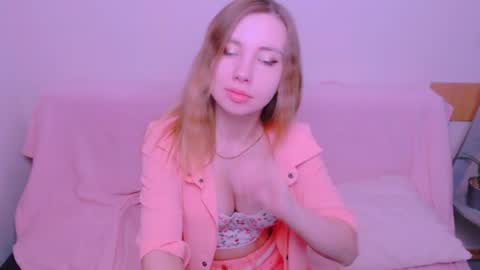 Alice online show from June 8, 9:42 am