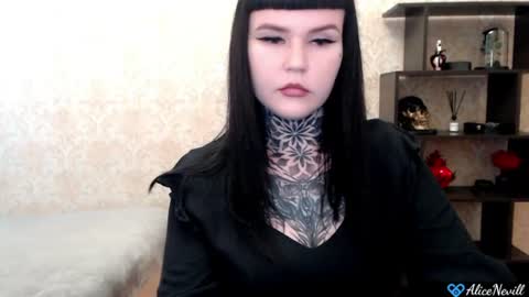 Alice online show from June 23, 12:58 pm