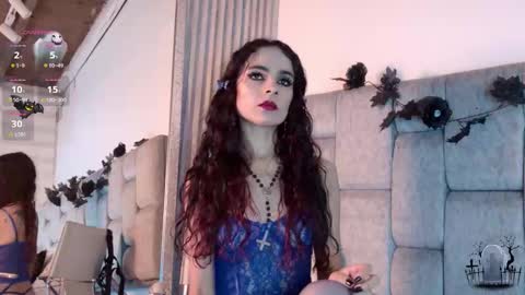 Snapshot of alicenoir_ chatting on October 11, 10:41 pm alicenoir_ online show from October 11, 10:41 pm