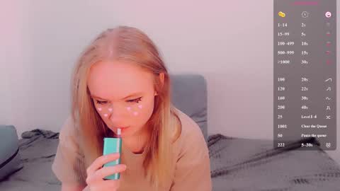 Snapshot of alicenya chatting on May 5, 5:48 am Alice online show from May 5, 5:48 am