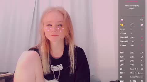 Snapshot of alicenya chatting on June 13, 5:49 am Alice online show from June 13, 5:49 am