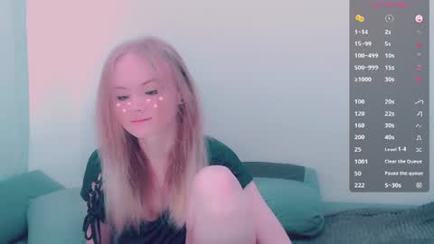 Snapshot of alicenya chatting on July 26, 6:43 am Alice online show from July 26, 6:43 am