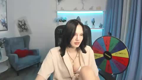 alicepertime online show from June 6, 7:29 pm