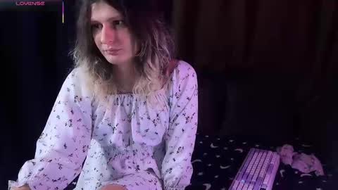 AlicePinkhead online show from September 12, 2:17 pm