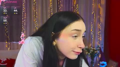 Alice online show from December 19, 3:08 pm