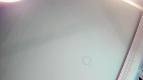 Snapshot of alicepoixxxon chatting on December 24, 5:13 pm ALICE online show from December 24, 5:13 pm