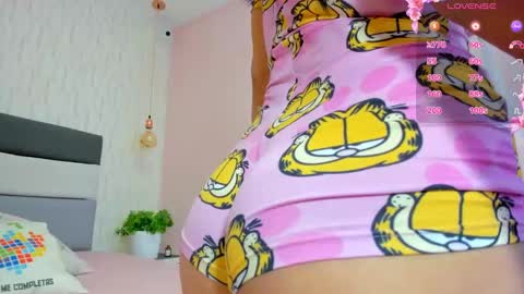          online show from March 6, 2:08 pm