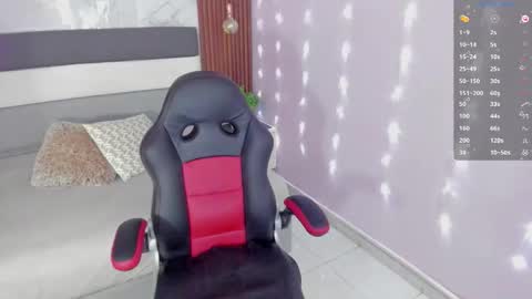          online show from November 18, 1:37 pm