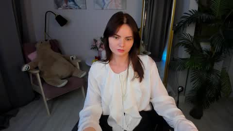 Alice online show from September 11, 3:23 pm