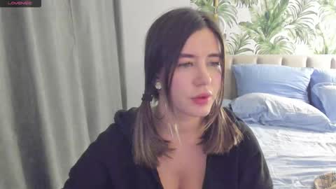 Alice online show from November 16, 4:56 pm